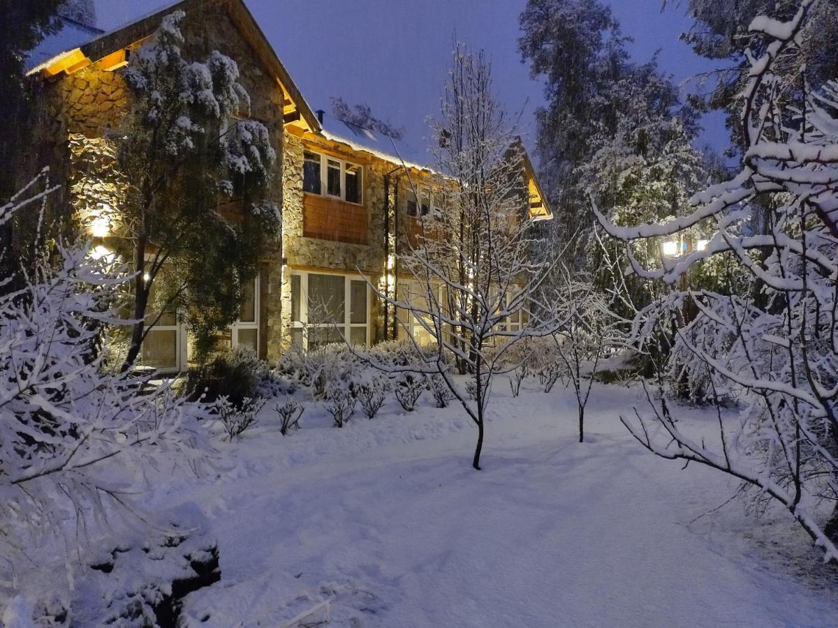 Apartamentos Bajo Cero Villa La Angostura Exterior foto